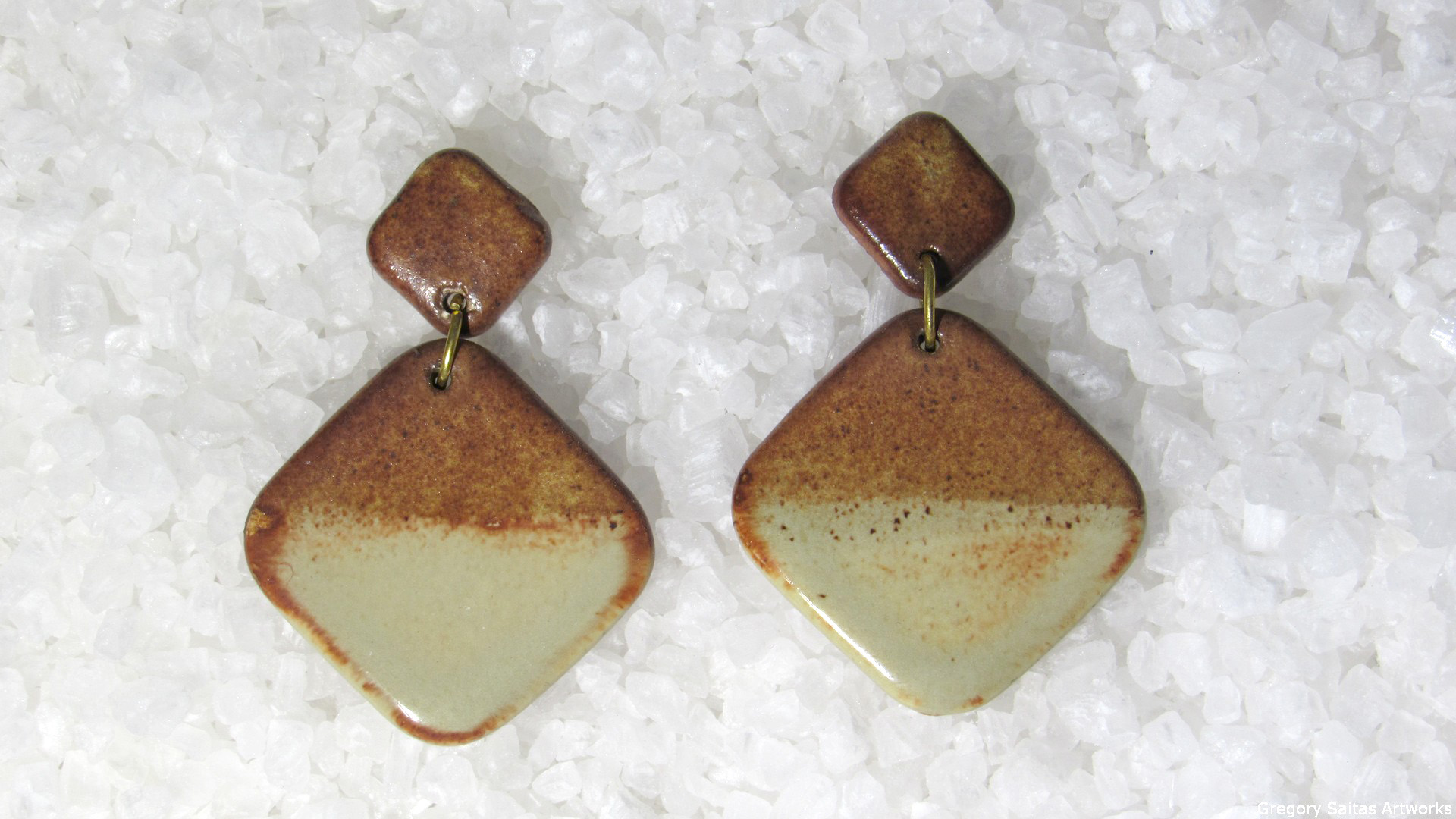 Golden Nuts series earings