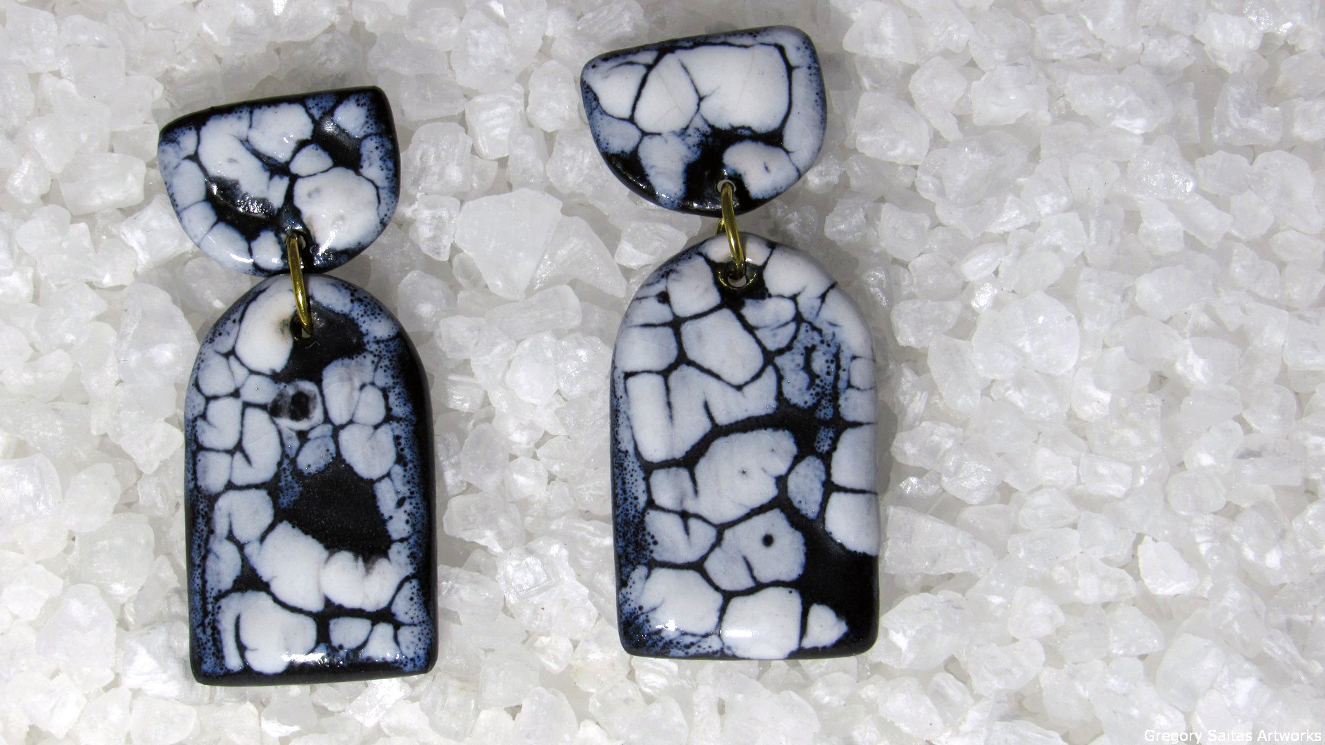 Mosaic series earings with two elements